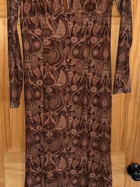 SHEIN Brown Paisley Long Sleeve Maxi Dress